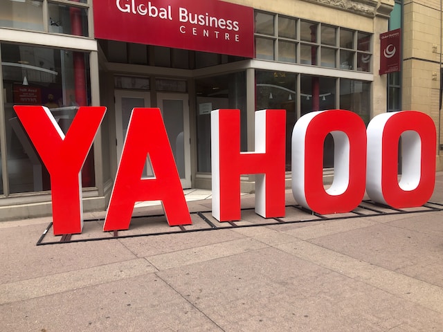 Yahoo!ブランドパネルとは？運用型・予約型の種類やサイズなどを解説